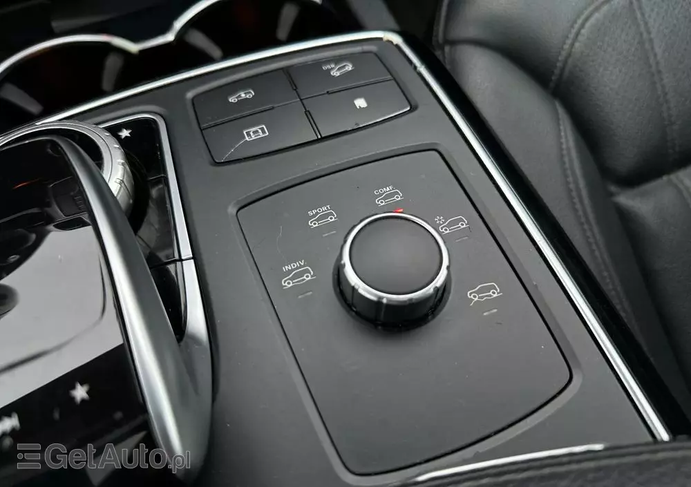MERCEDES-BENZ GLS 400 4Matic 9G-TRONIC AMG Line