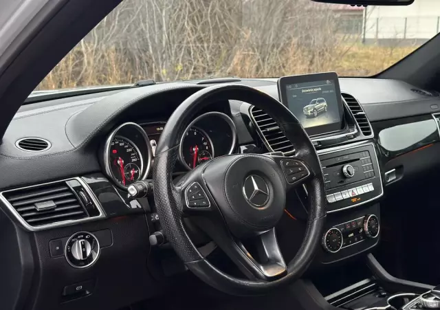 MERCEDES-BENZ GLS 400 4Matic 9G-TRONIC AMG Line