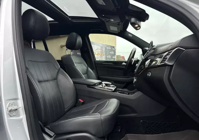 MERCEDES-BENZ GLS 400 4Matic 9G-TRONIC AMG Line