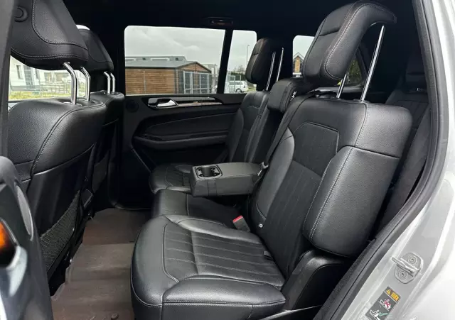 MERCEDES-BENZ GLS 400 4Matic 9G-TRONIC AMG Line