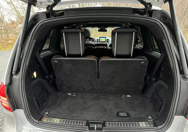 MERCEDES-BENZ GLS 400 4Matic 9G-TRONIC AMG Line