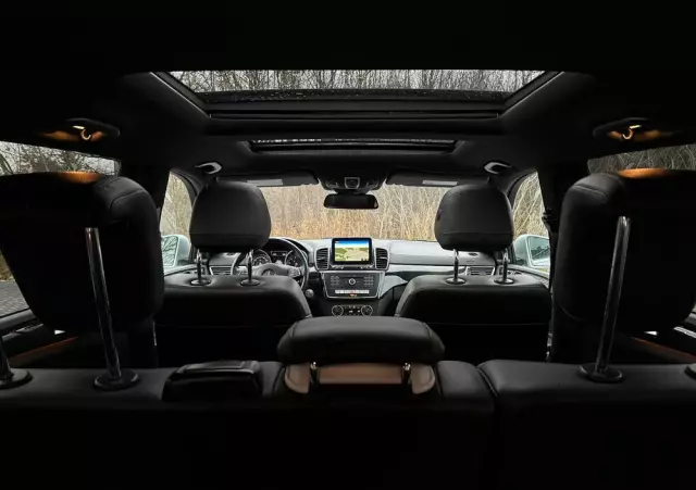 MERCEDES-BENZ GLS 400 4Matic 9G-TRONIC AMG Line