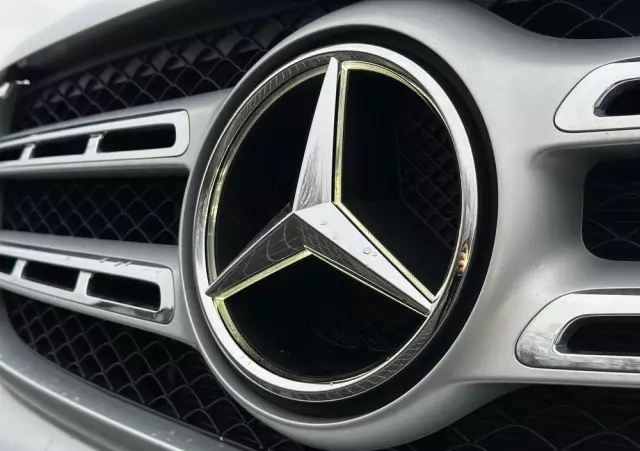 MERCEDES-BENZ GLS 400 4Matic 9G-TRONIC AMG Line