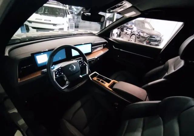 SSANGYONG/KGM Torres 1.5 T-GDI Adventure