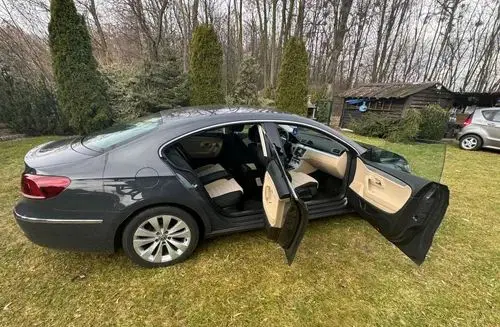 VOLKSWAGEN CC 