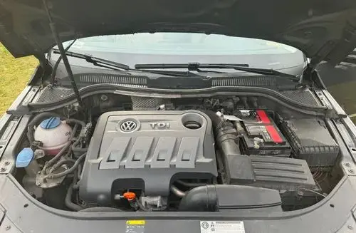 VOLKSWAGEN CC 