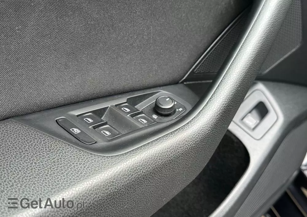 VOLKSWAGEN Passat 2.0 TDI SCR Comfortline