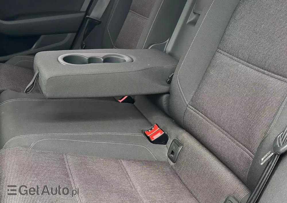 VOLKSWAGEN Passat 2.0 TDI SCR Comfortline