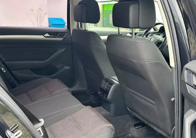 VOLKSWAGEN Passat 2.0 TDI SCR Comfortline