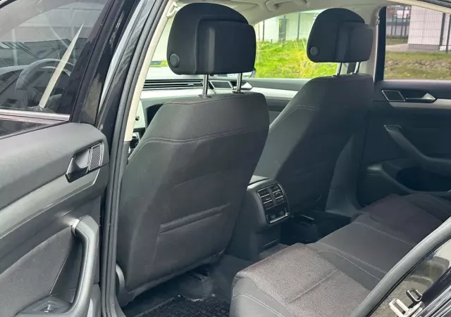 VOLKSWAGEN Passat 2.0 TDI SCR Comfortline