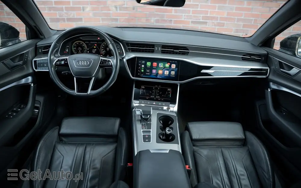 AUDI A6 Avant 50 TFSI e quattro S tronic S line