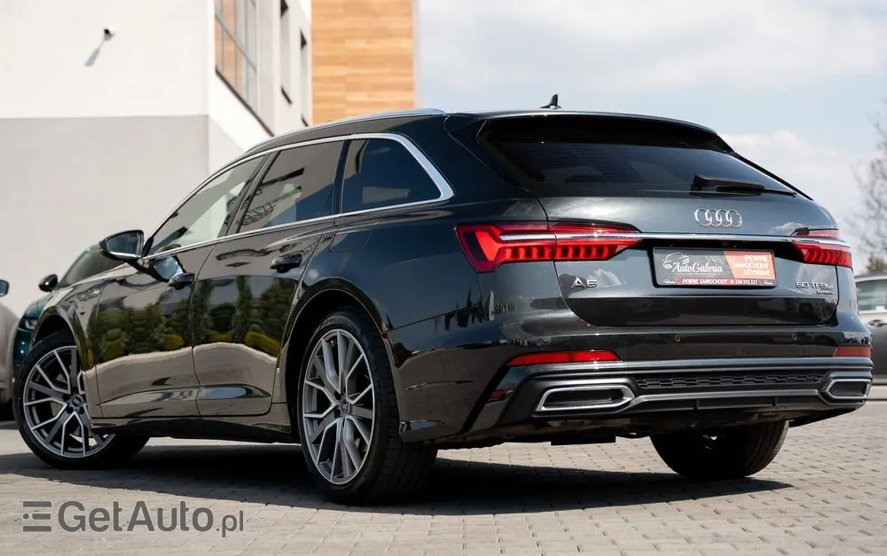 AUDI A6 Avant 50 TFSI e quattro S tronic S line