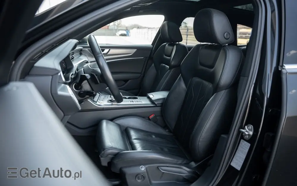 AUDI A6 Avant 50 TFSI e quattro S tronic S line