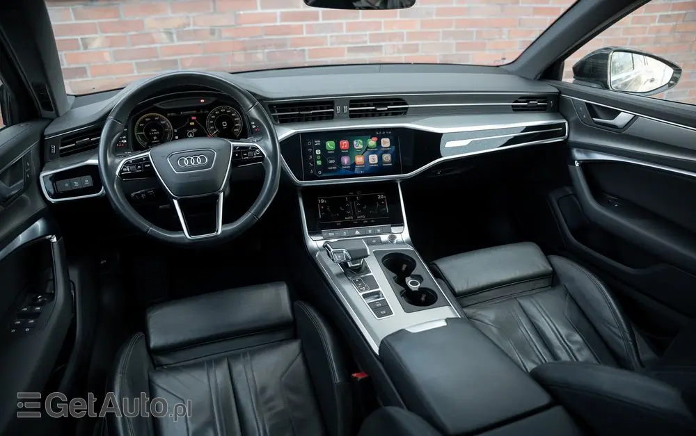 AUDI A6 Avant 50 TFSI e quattro S tronic S line