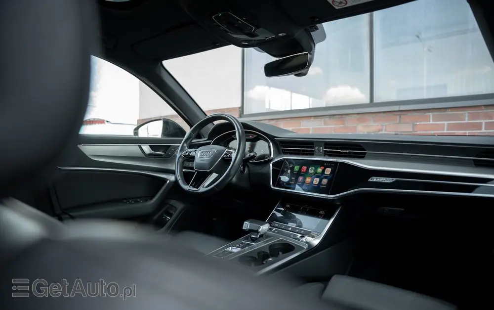AUDI A6 Avant 50 TFSI e quattro S tronic S line