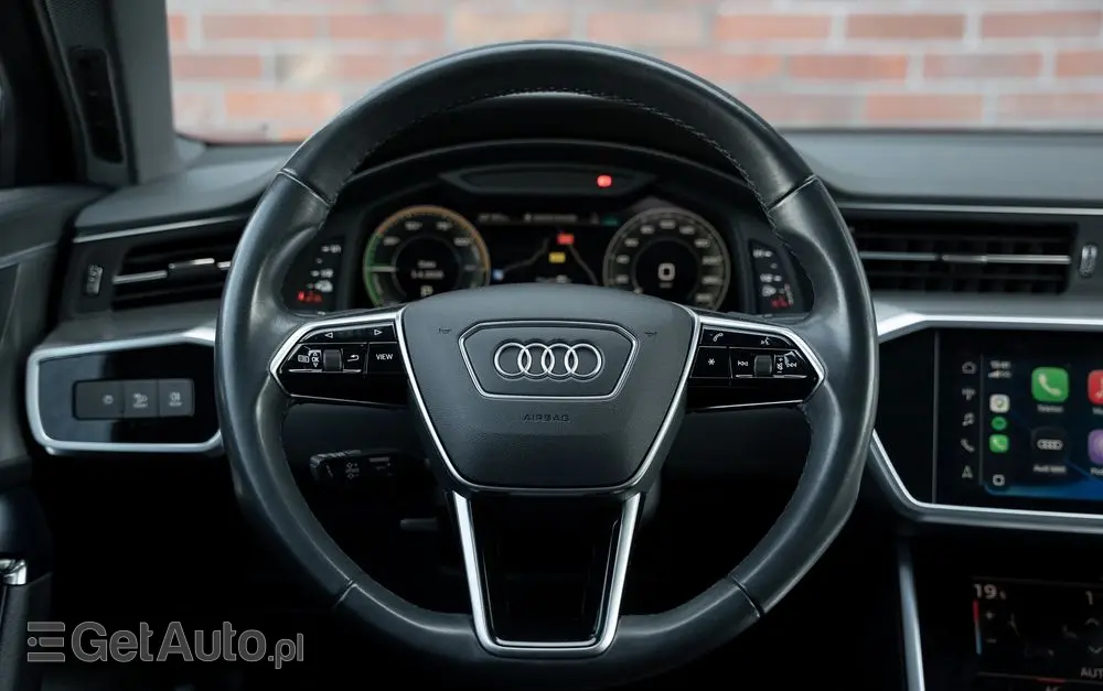 AUDI A6 Avant 50 TFSI e quattro S tronic S line