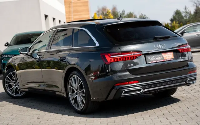 AUDI A6 Avant 50 TFSI e quattro S tronic S line