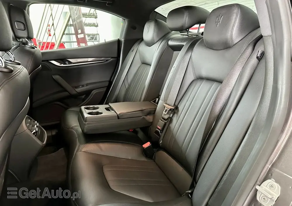 MASERATI Ghibli S Q4
