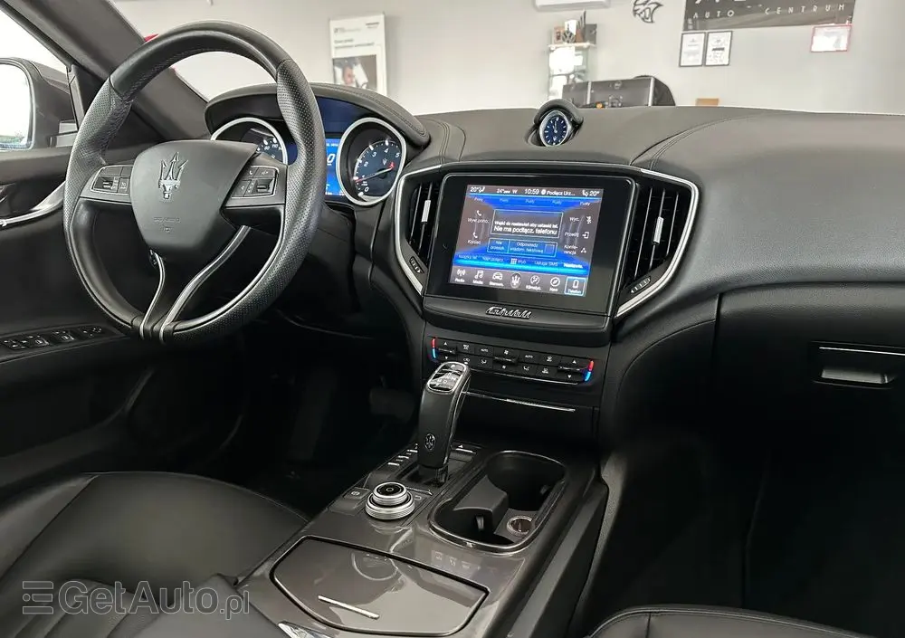 MASERATI Ghibli S Q4