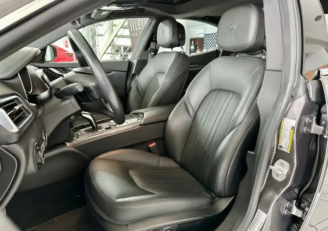 MASERATI Ghibli S Q4