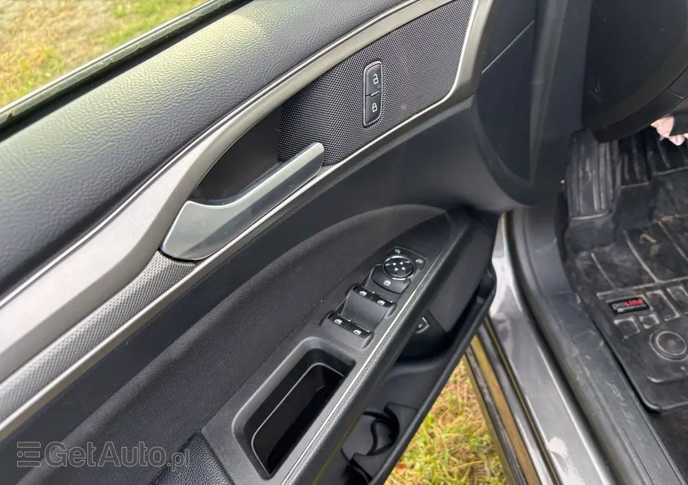 FORD Fusion 2.0 EcoBoost Titanium
