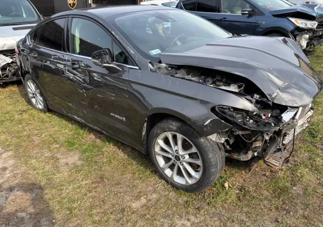 FORD Fusion 2.0 EcoBoost Titanium