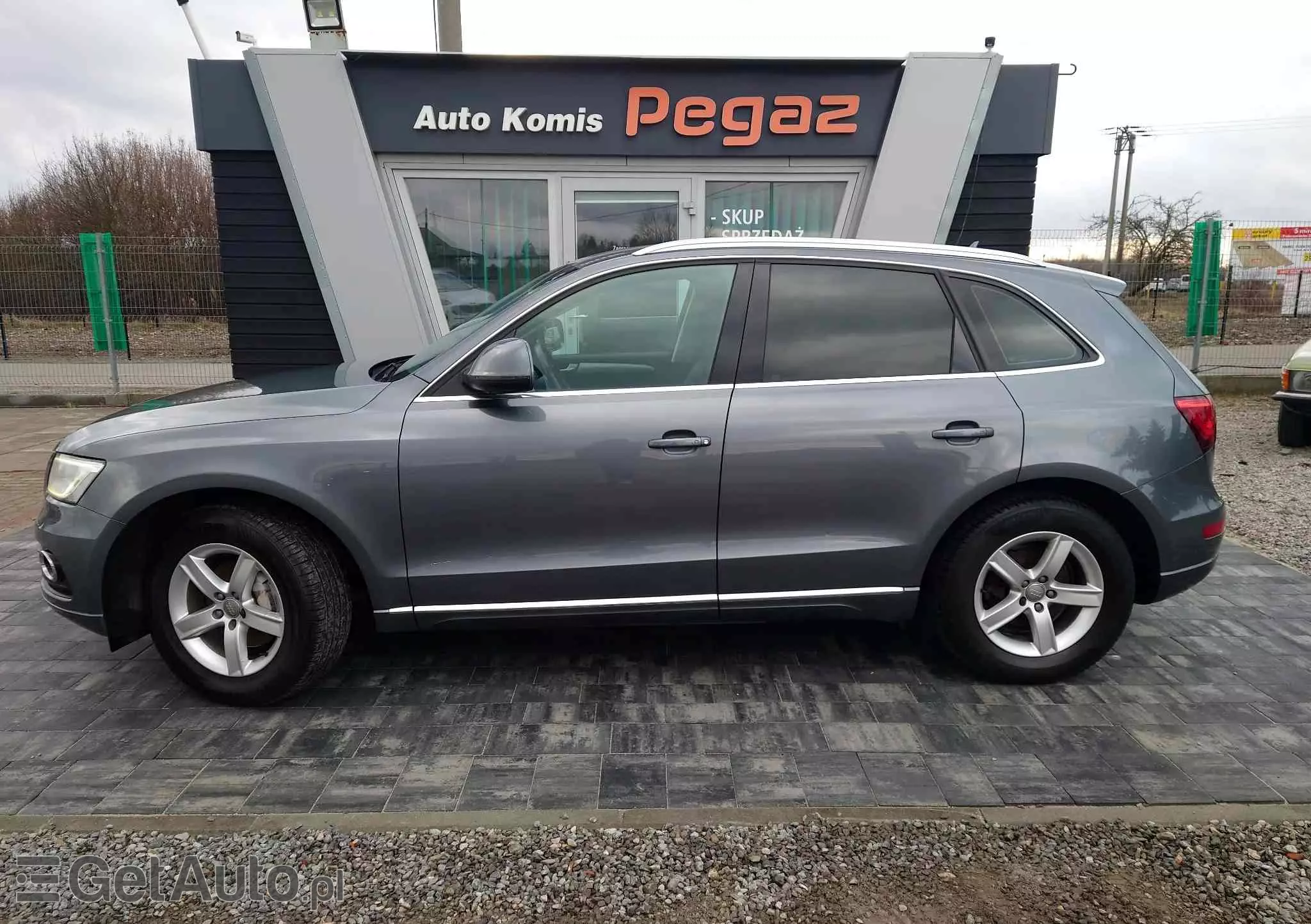 AUDI Q5 2.0 TDI