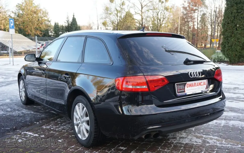 AUDI A4 Avant 2.0 TDI DPF Attraction