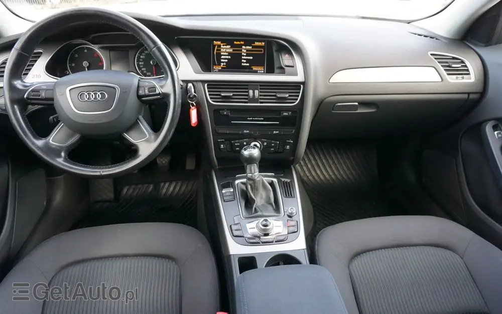 AUDI A4 Avant 2.0 TDI DPF Attraction