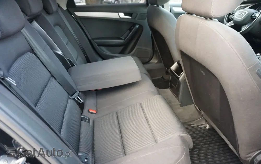 AUDI A4 Avant 2.0 TDI DPF Attraction