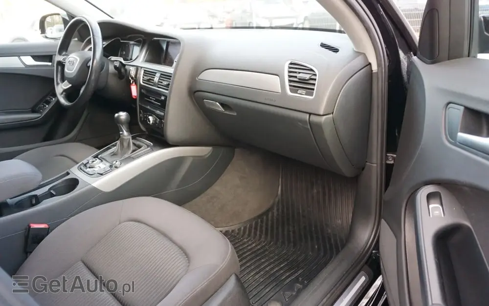 AUDI A4 Avant 2.0 TDI DPF Attraction