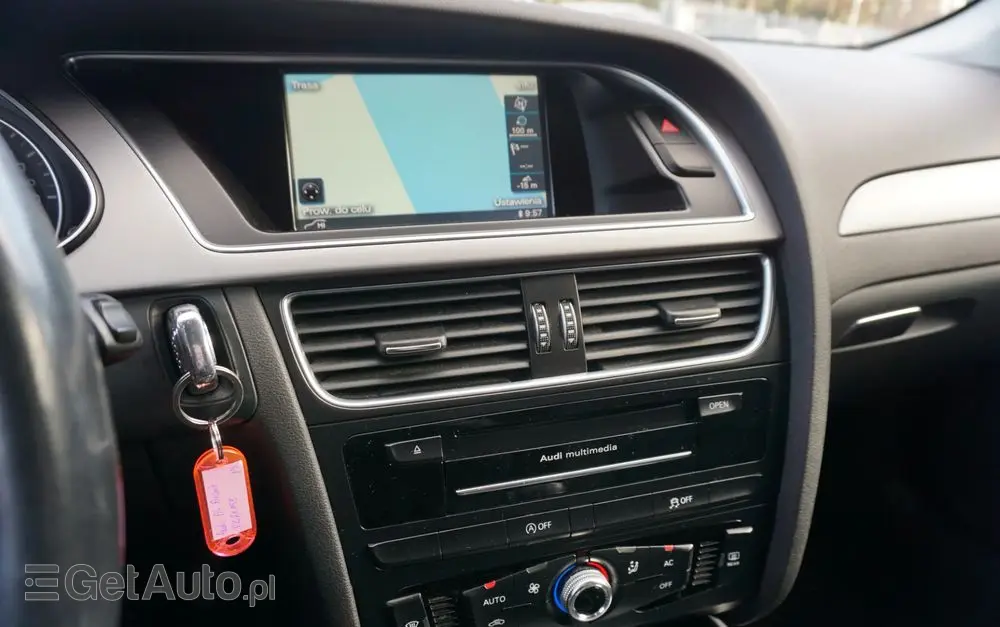 AUDI A4 Avant 2.0 TDI DPF Attraction