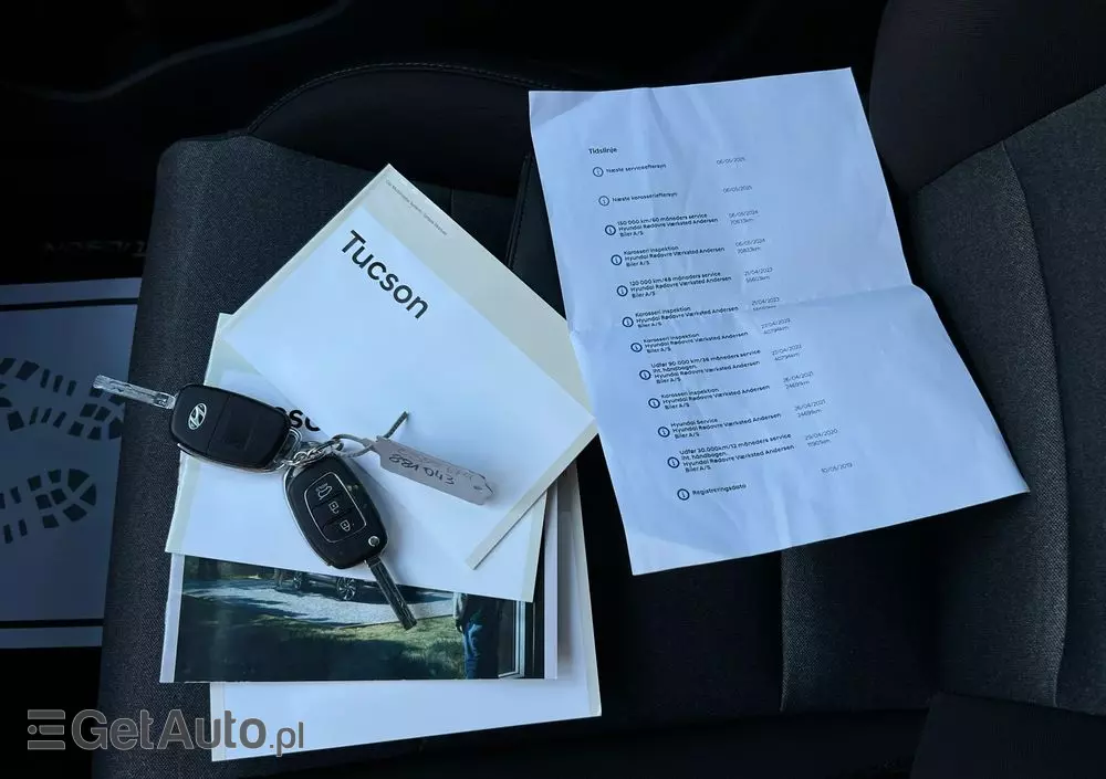 HYUNDAI Tucson 