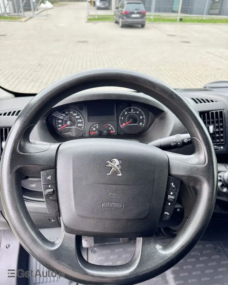 PEUGEOT Boxer 