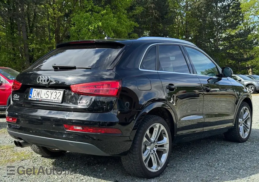 AUDI Q3 2.0 TFSI Quattro Design S tronic