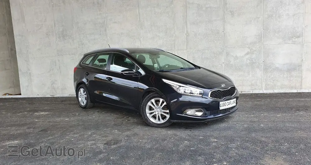 KIA Ceed 1.6 CRDi 128 SW Platinum Edition