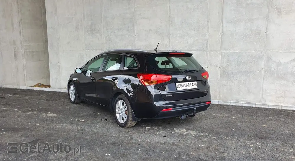 KIA Ceed 1.6 CRDi 128 SW Platinum Edition