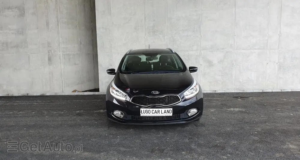 KIA Ceed 1.6 CRDi 128 SW Platinum Edition