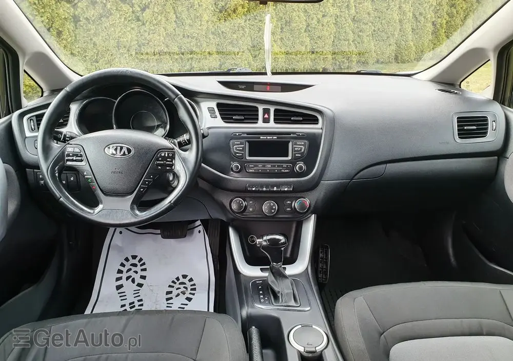 KIA Ceed 1.6 CRDi 128 SW Platinum Edition