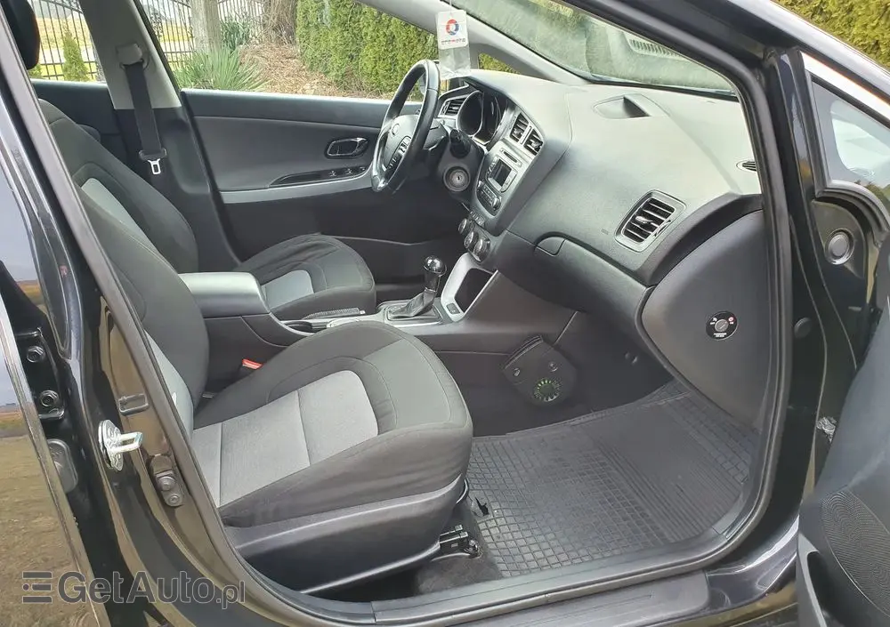 KIA Ceed 1.6 CRDi 128 SW Platinum Edition