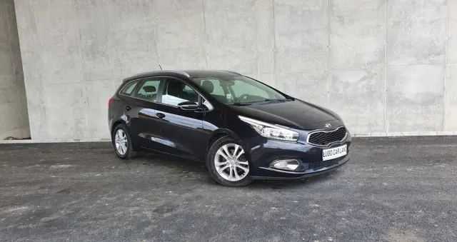 KIA Ceed 1.6 CRDi 128 SW Platinum Edition