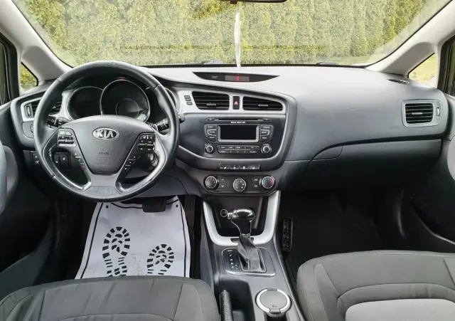 KIA Ceed 1.6 CRDi 128 SW Platinum Edition