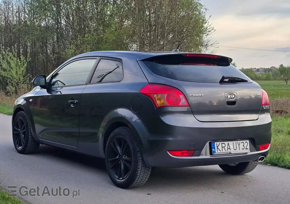 KIA ProCeed Pro_cee'd 1.6 crdi M