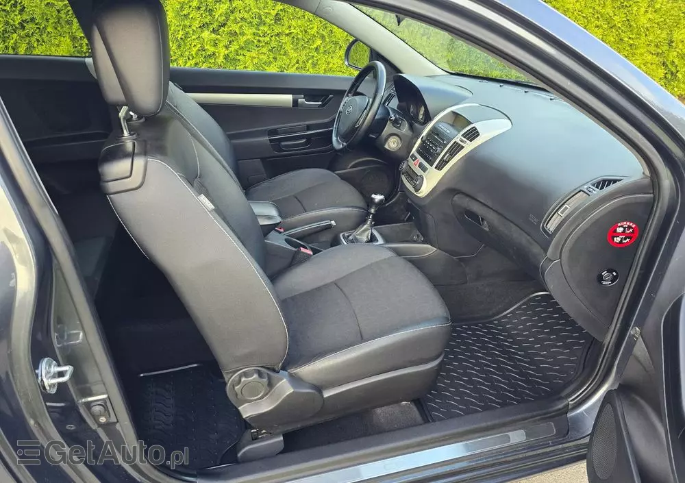 KIA ProCeed Pro_cee'd 1.6 crdi M