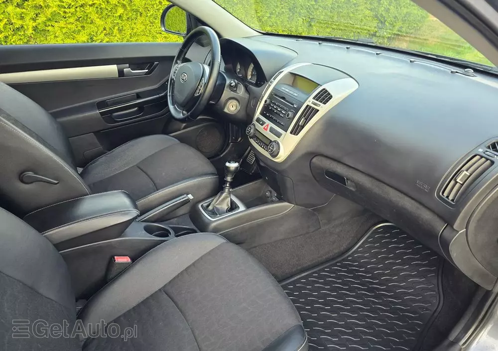 KIA ProCeed Pro_cee'd 1.6 crdi M