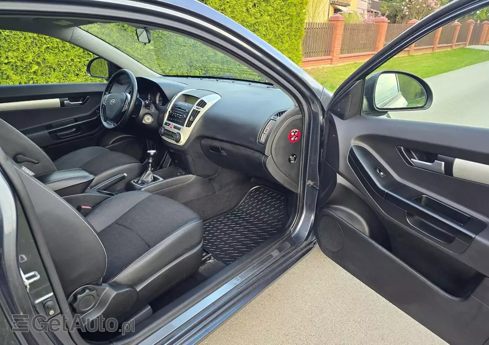 KIA ProCeed Pro_cee'd 1.6 crdi M