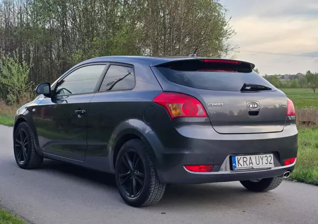 KIA ProCeed Pro_cee'd 1.6 crdi M