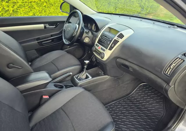 KIA ProCeed Pro_cee'd 1.6 crdi M