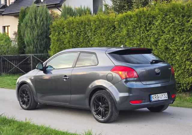 KIA ProCeed Pro_cee'd 1.6 crdi M