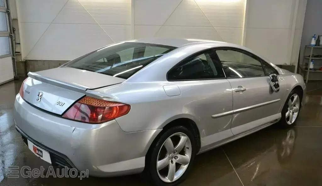 PEUGEOT 407 